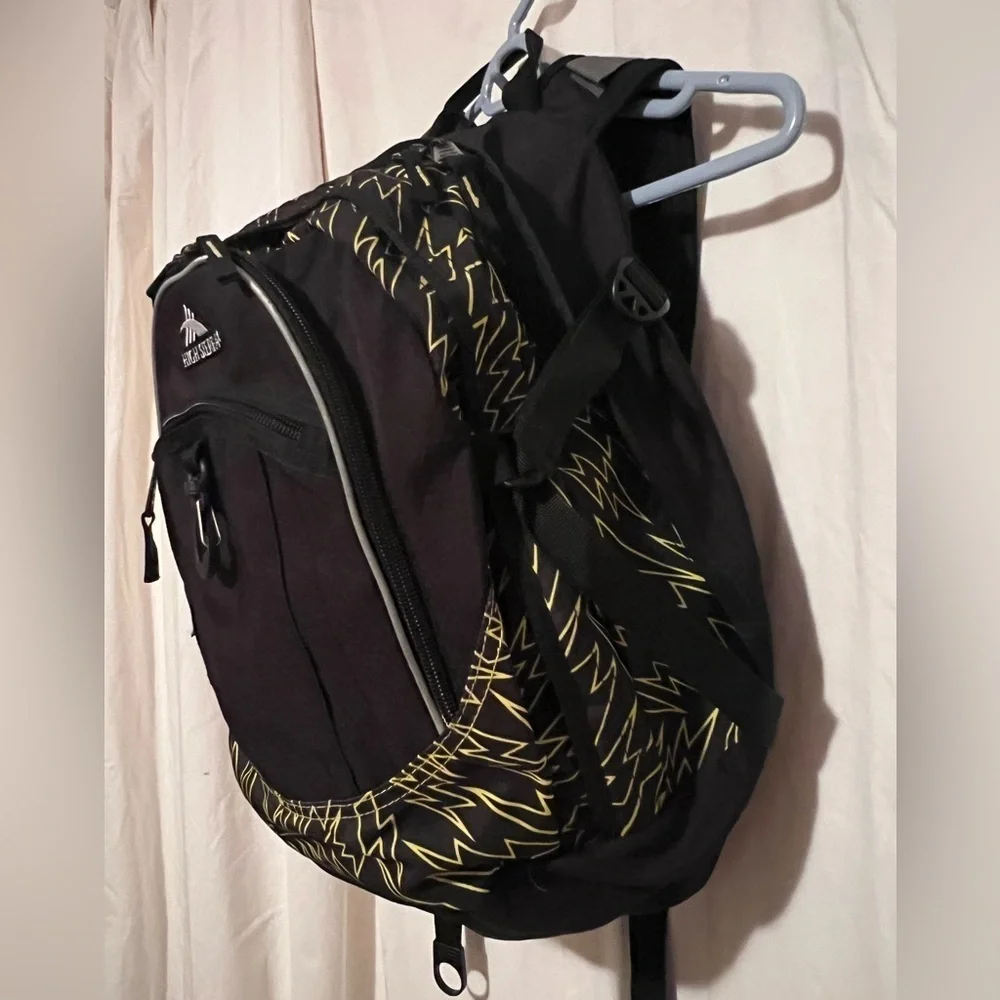 High Sierra Fatboy Backpack Black & Yellow EUC